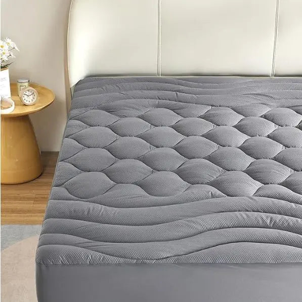 Breathable Mattress Pad, Full on Sale